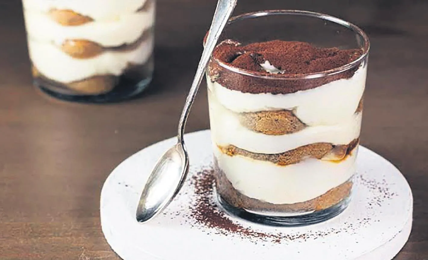 Süzme yoğurt ile tatlı olur mu?